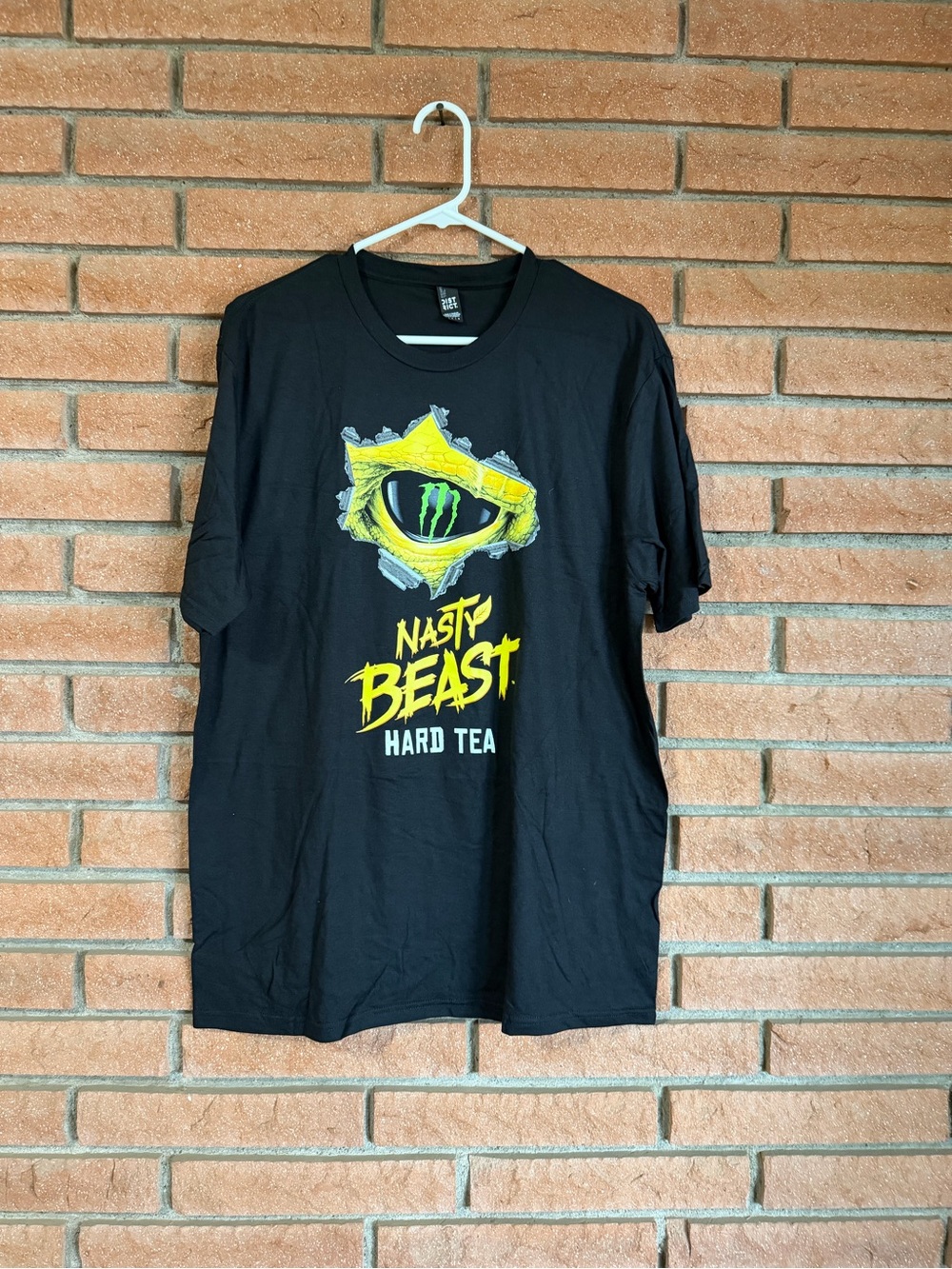 Monster Energy hard tea "Nasty beast" Tshirt men’s XL black